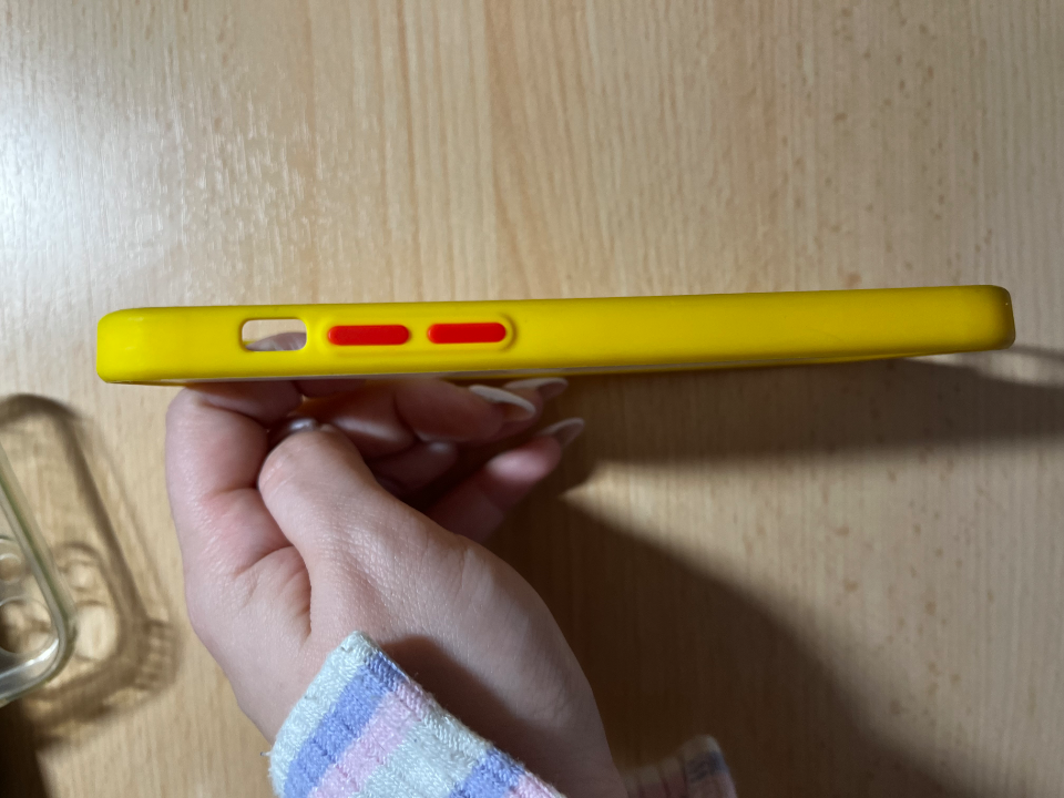 Iphone 12 pro case